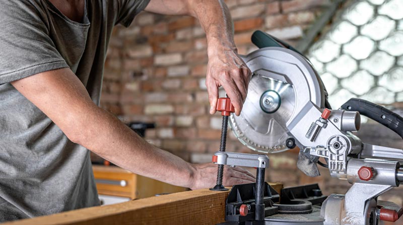 troncatrice dewalt tipologie